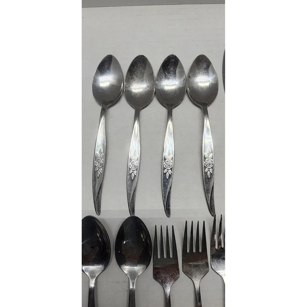 14 Pcs Hanford Forge Stainless Steel Flatware AVON ROSE Spoons, Forks,‎ Knives